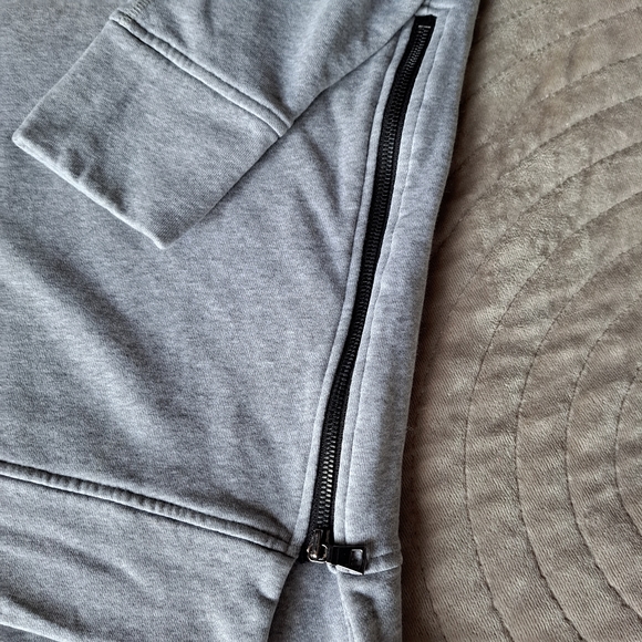 Varley hoodie - Picture 5 of 8